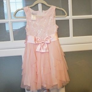Girls pink dress
